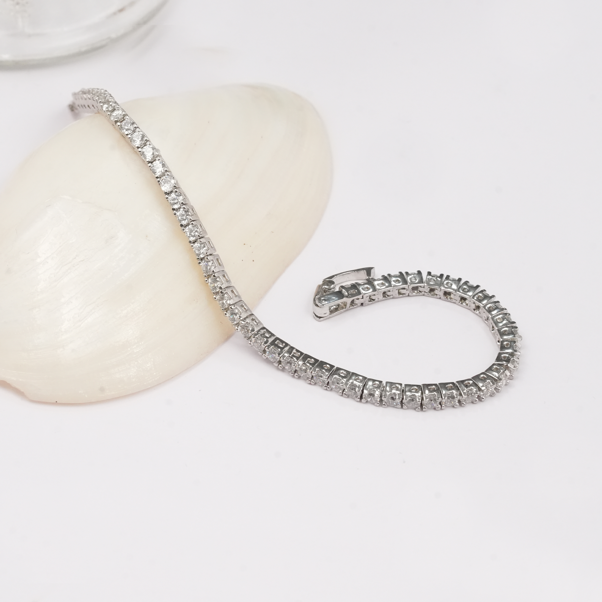 Delicate Line Silver Bracelet